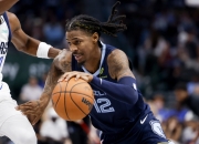 英雄联盟总决赛直播-马刺横扫凯尔特人，莫兰特高光表现