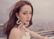 英雄联盟总决赛-转换风暴，拉文双能核心导演猛龙速胜马刺