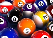 英雄联盟总决赛-护城河与推土机，当法比尼奥驶入F1争冠之夜