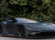 LOL赛事-引擎轰鸣与篮球心跳，当体育在平行时空奏响同一曲胜利