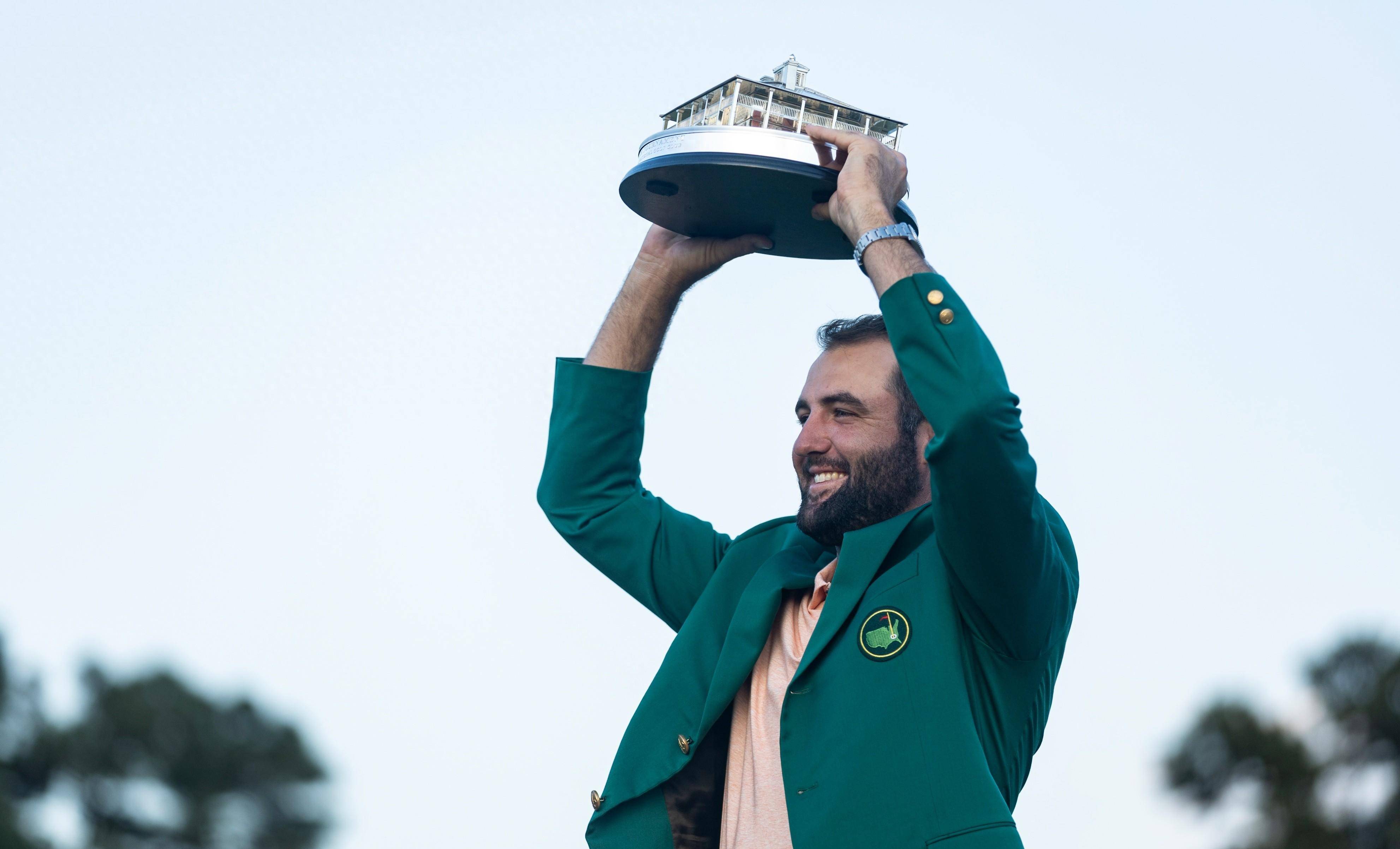 瑞士选手在高尔夫赛中获得金牌