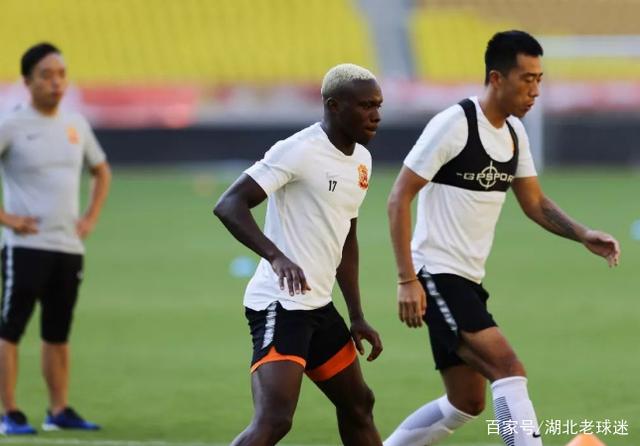 包含武汉卓尔队火线签下新外援引发关注的词条 包含武汉卓尔队火线签下新外援引发关注的词条