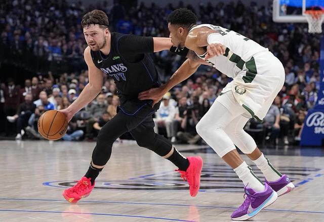 连胜势头难挡！比分分析豪取十连胜的简单介绍