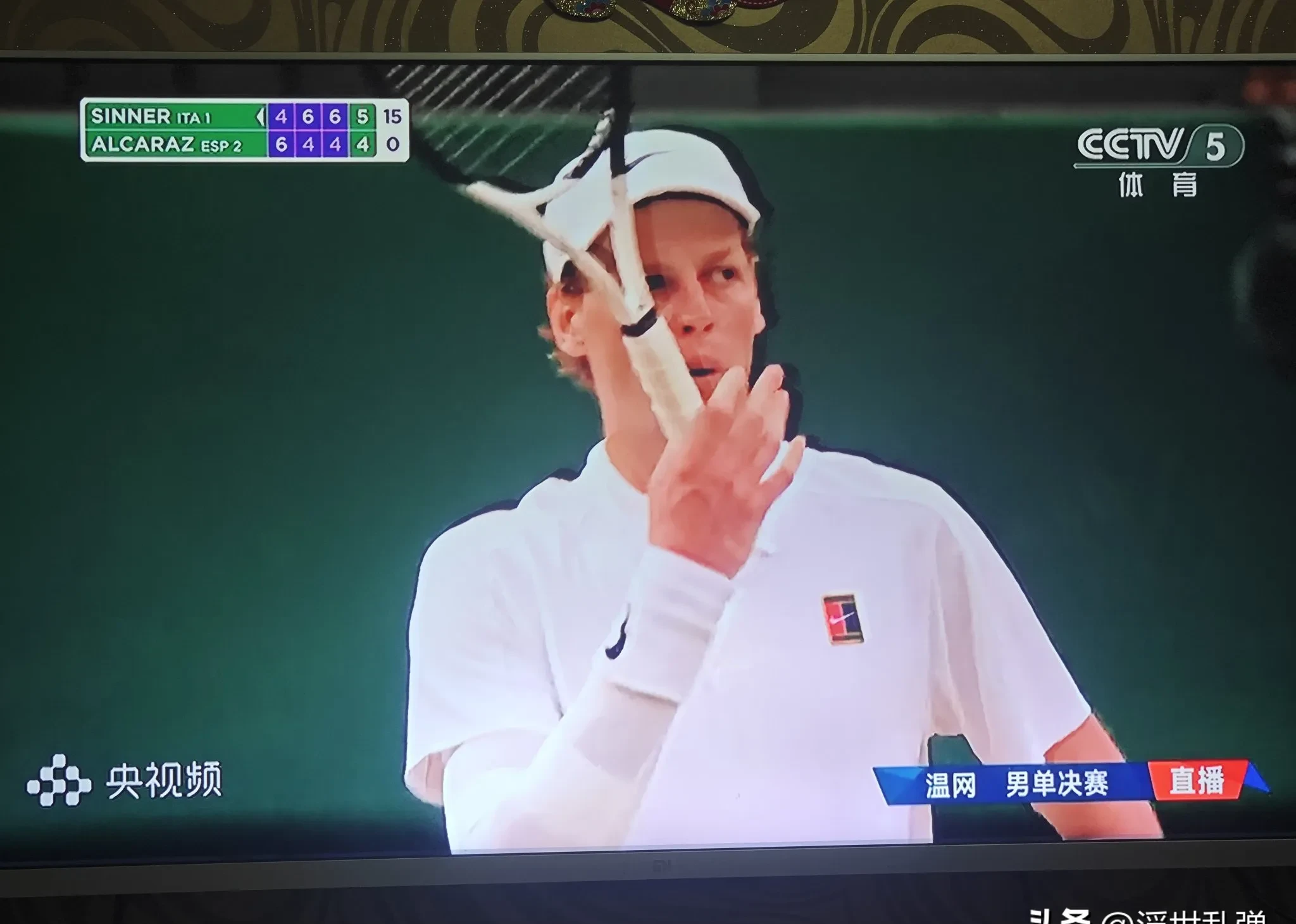 法网翻盘年终总决赛，辛纳关键制胜的简单介绍