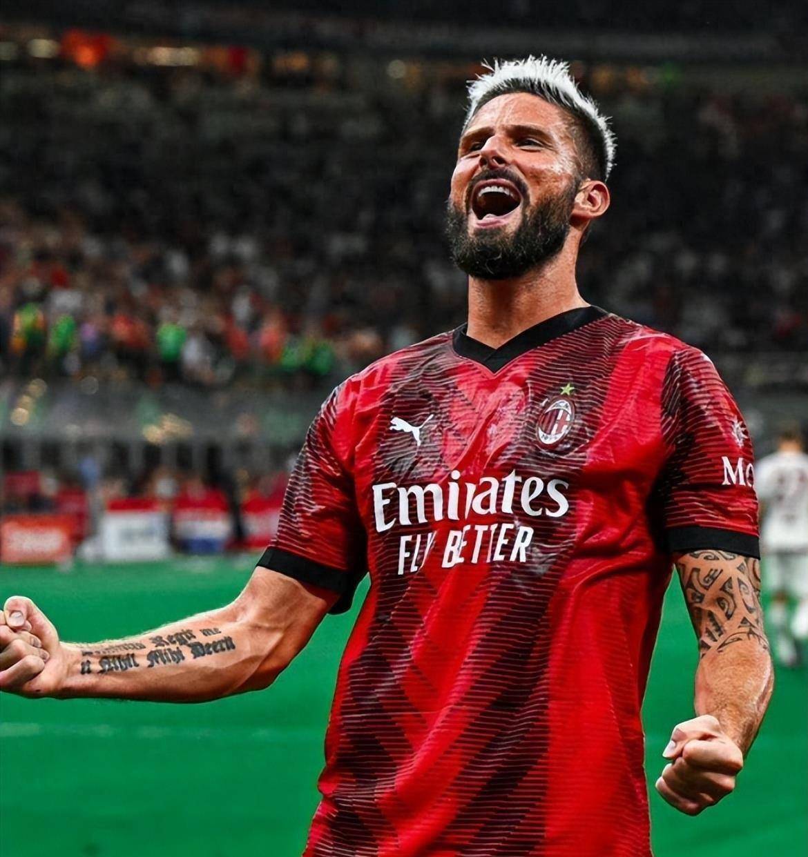 切尔西前锋吉鲁梅开二度，助球队客场大胜赫尔城