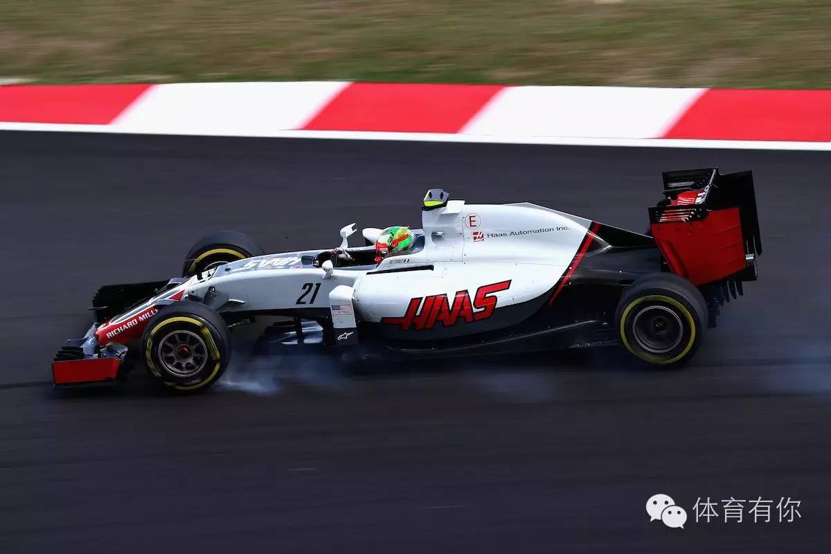 哈斯车队轻取威廉姆斯，佩雷兹统治全场