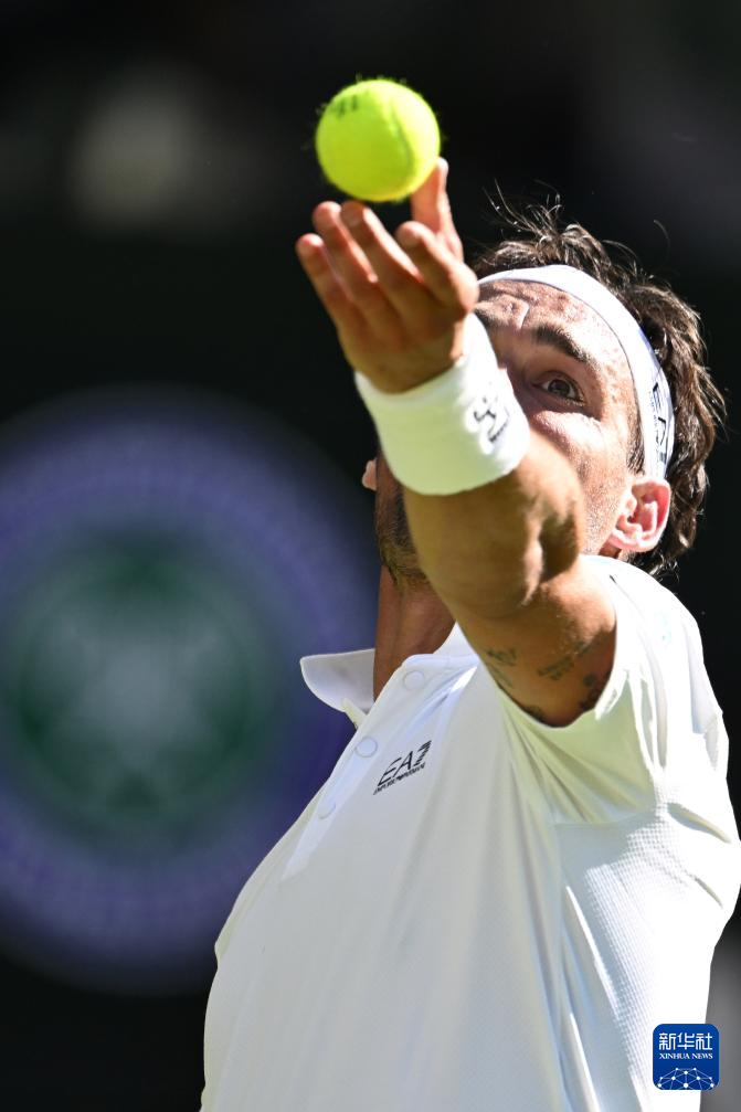 温网逆转联合杯，阿尔卡拉斯惊艳四座