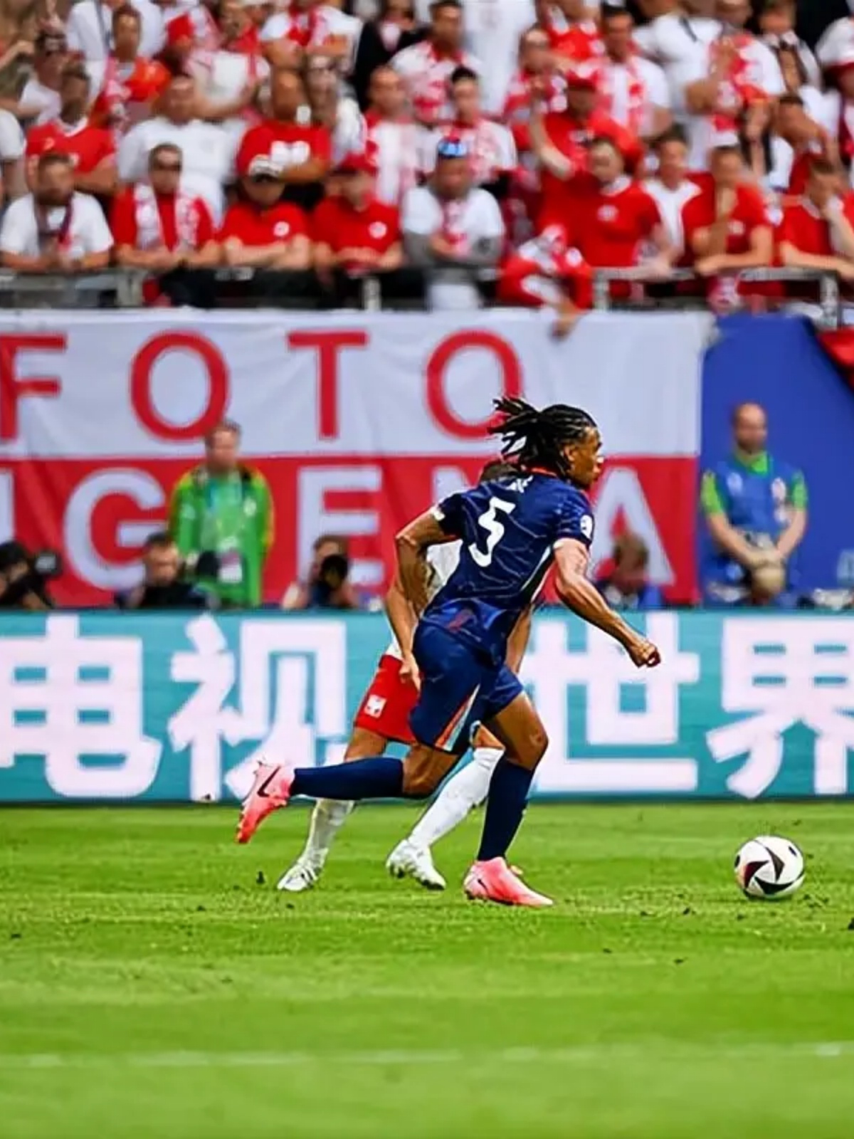 法国队绝杀波兰队，梁靖崑关键制胜