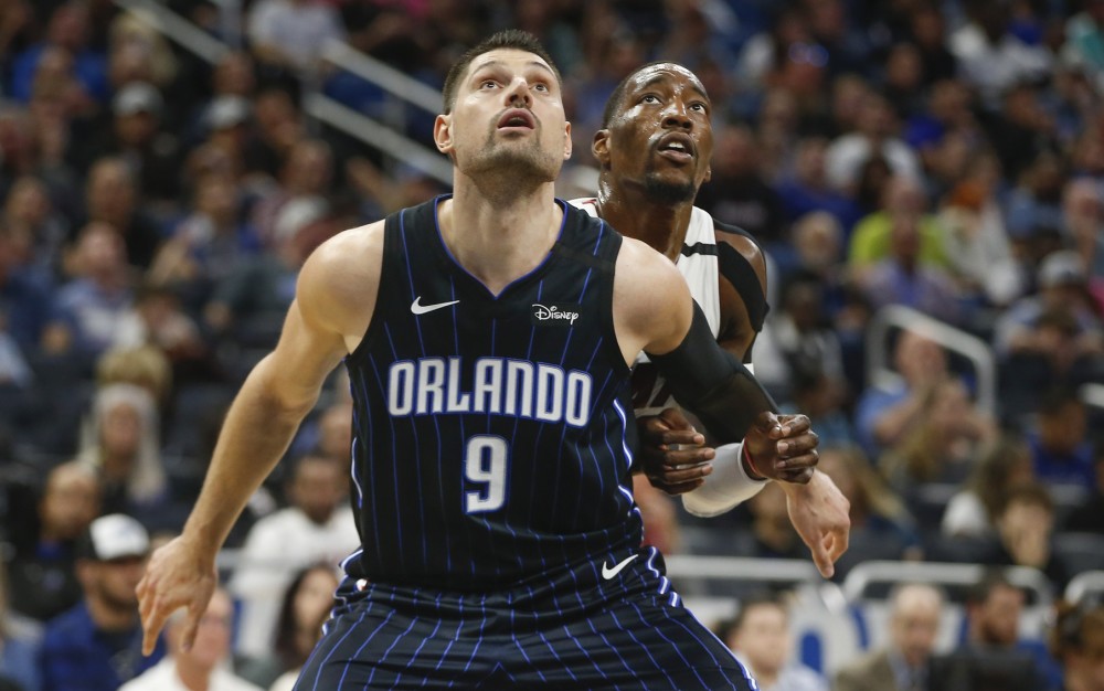 国王轻取勇士，武切维奇高光表现