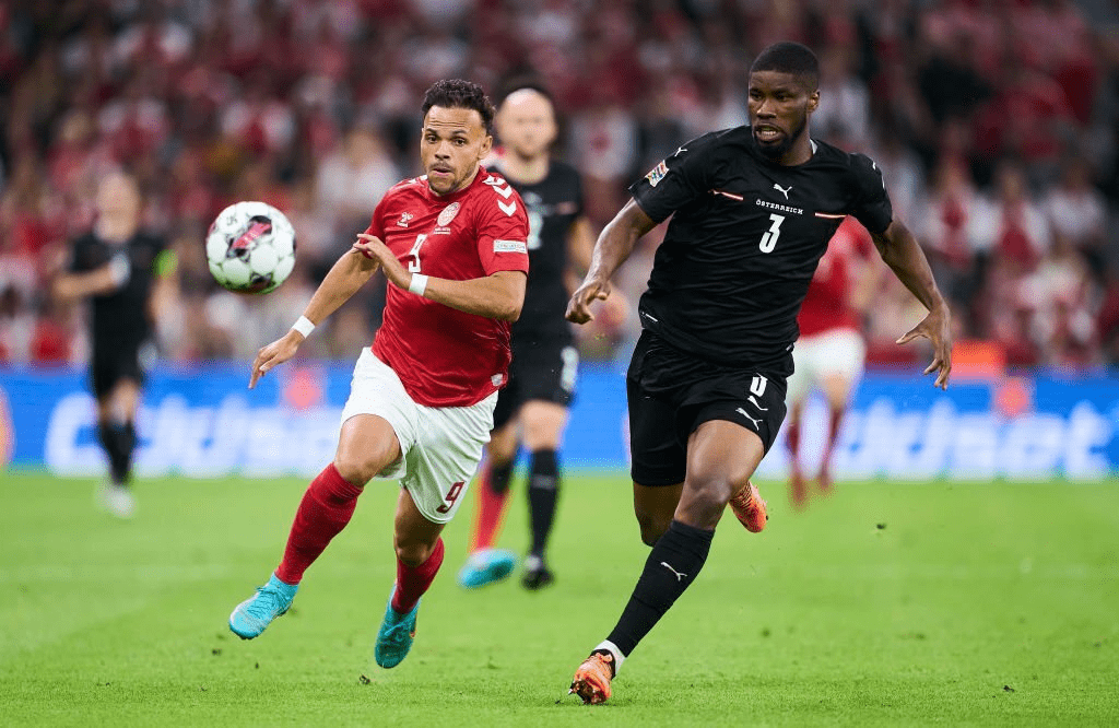 丹麦翻盘奥地利，范戴克统治全场