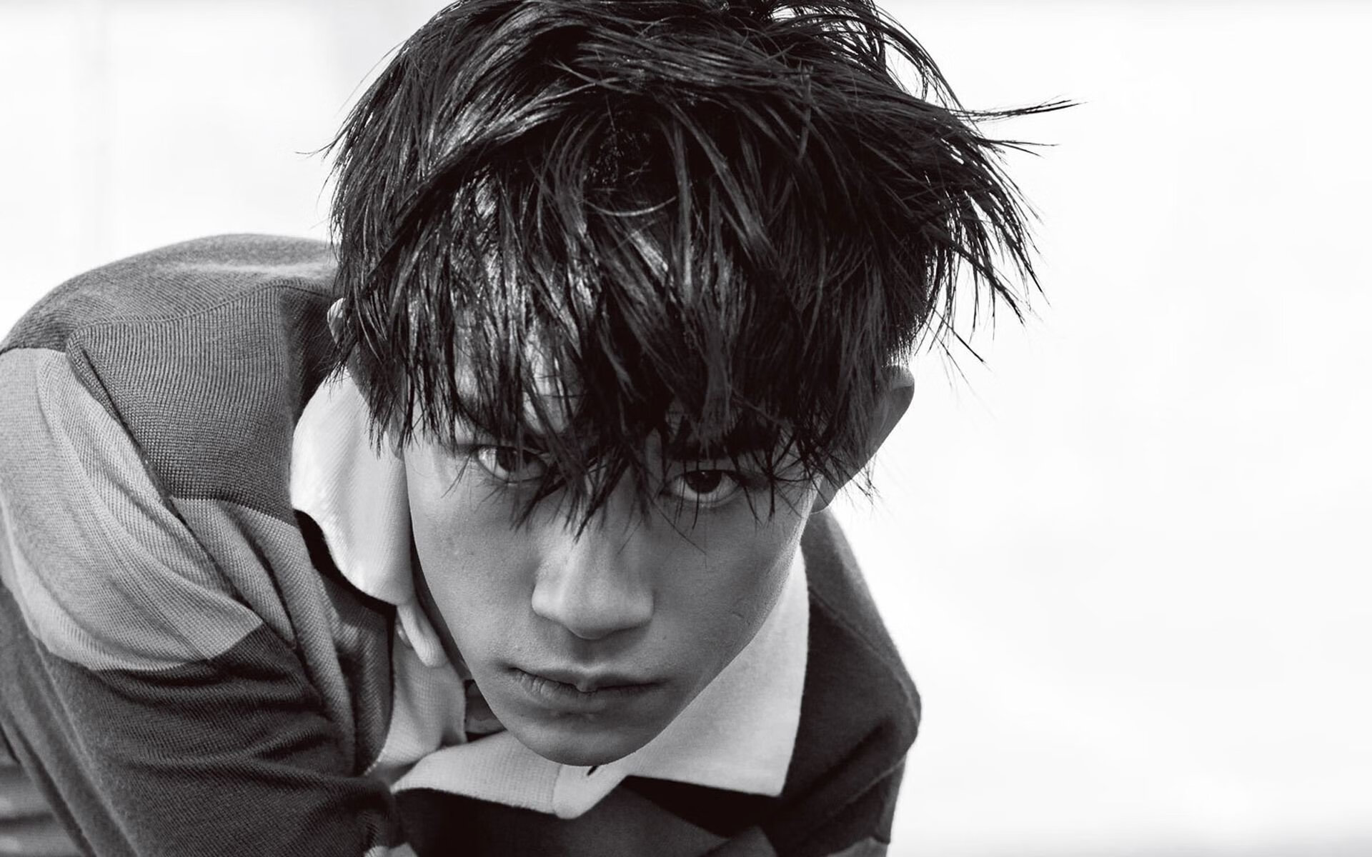 锋刃破夜，弗拉霍维奇一锤定音，铸就年度焦点之战