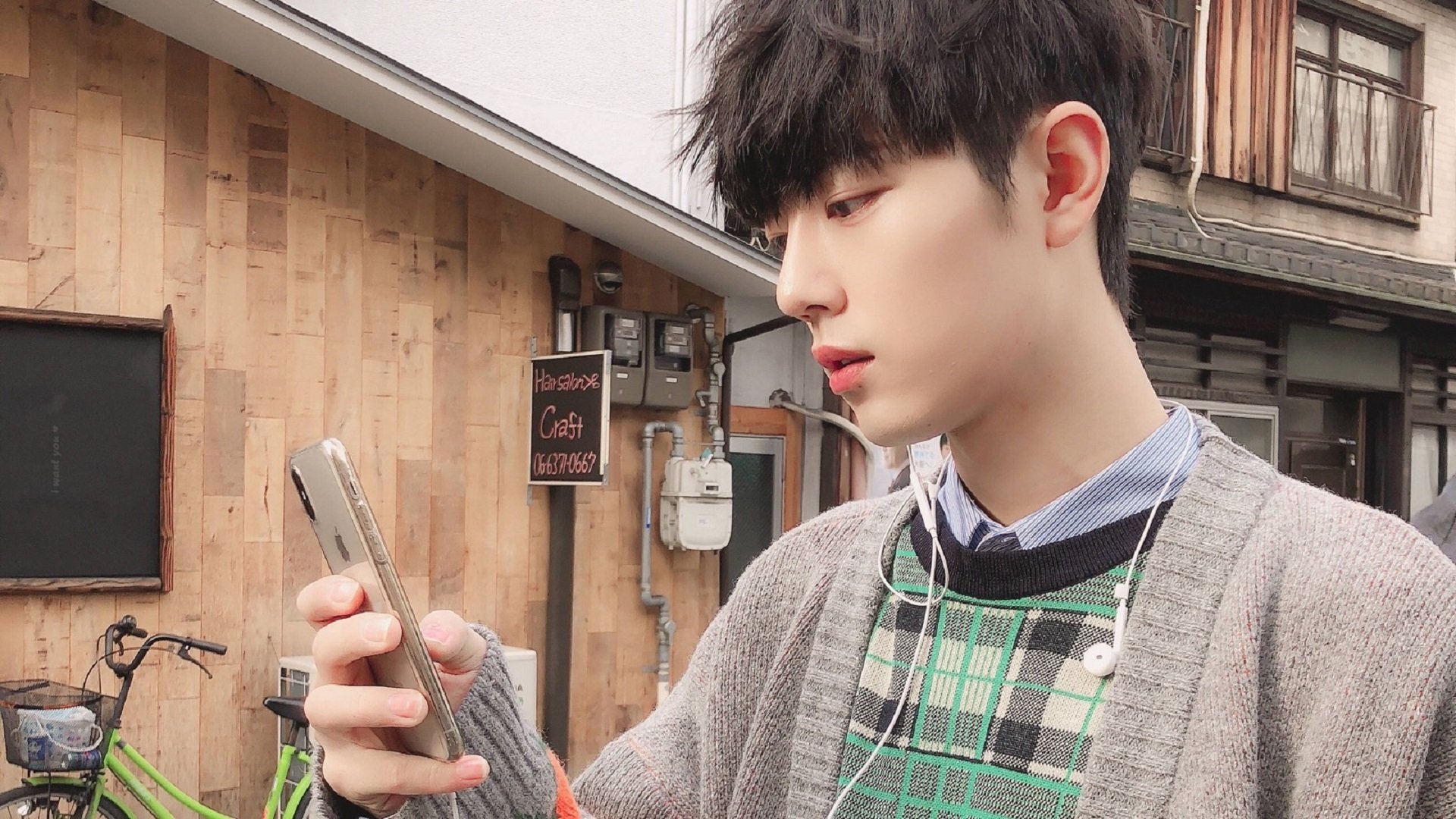 玻利维亚的赛博高地，萨卡的代码统治摩洛哥数据沙漠