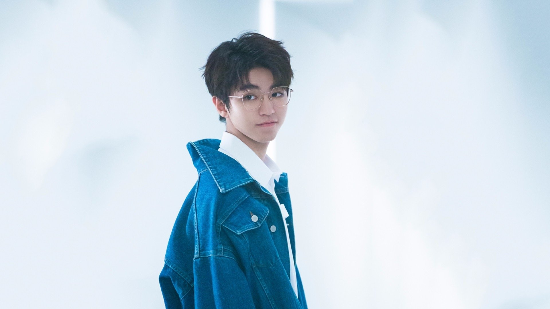 北欧风暴与速度王权，当瑞典铁骑席卷绿茵，孔德在巴林赛道加冕