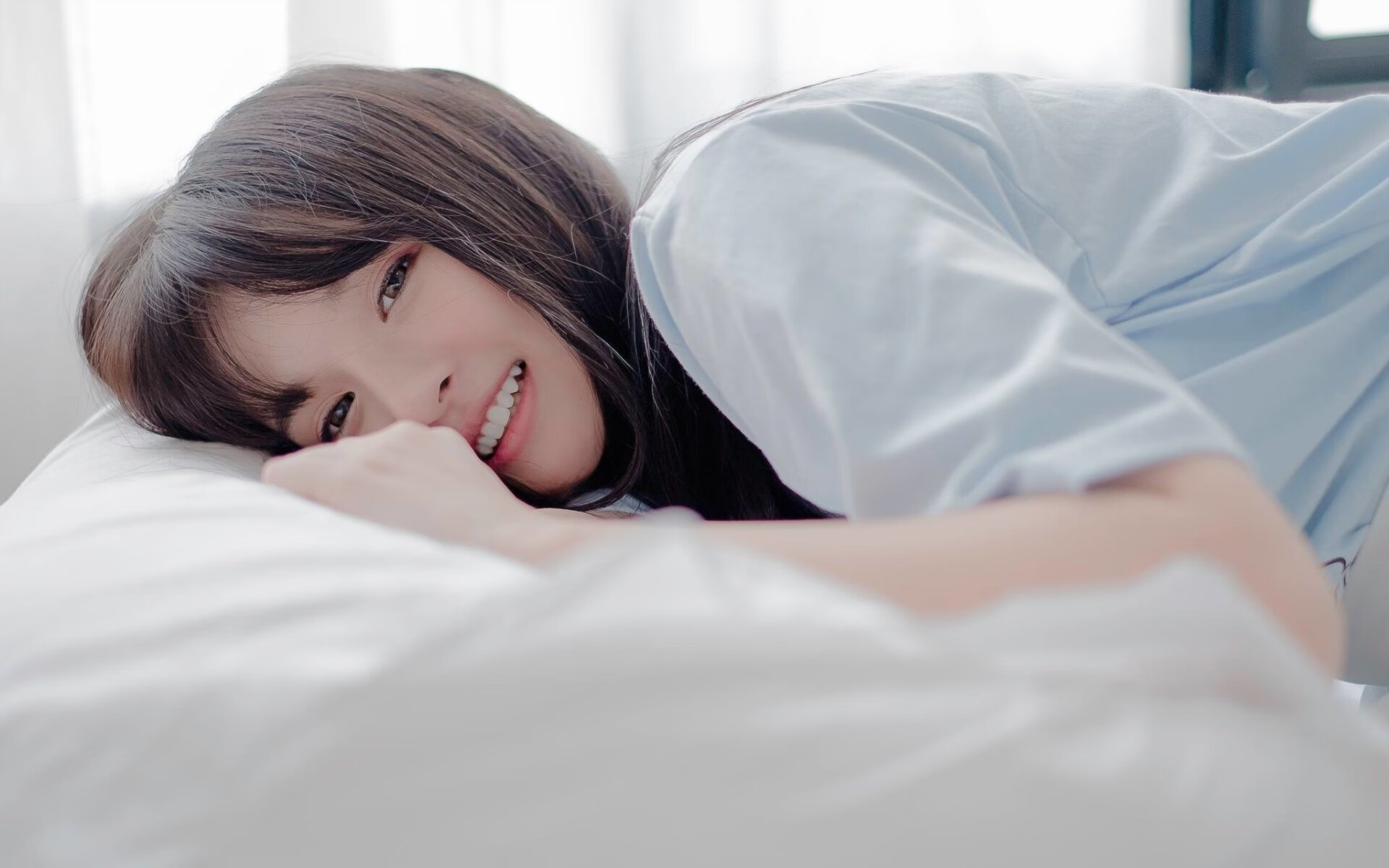 铁血蓝白筑起叹息之墙，格列兹曼一箭穿心定乾坤—记阿根廷战术封锁下的关键先生