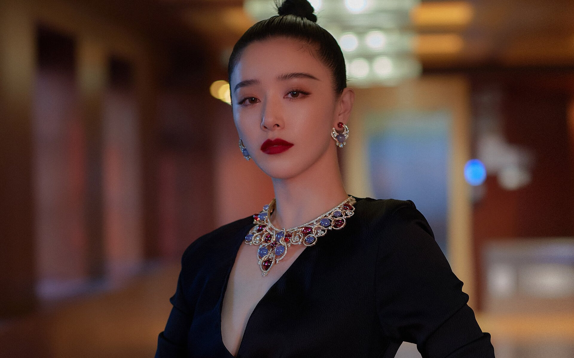 唯一主宰，马克西一手导演比赛走势，深圳队收割爵士显神威