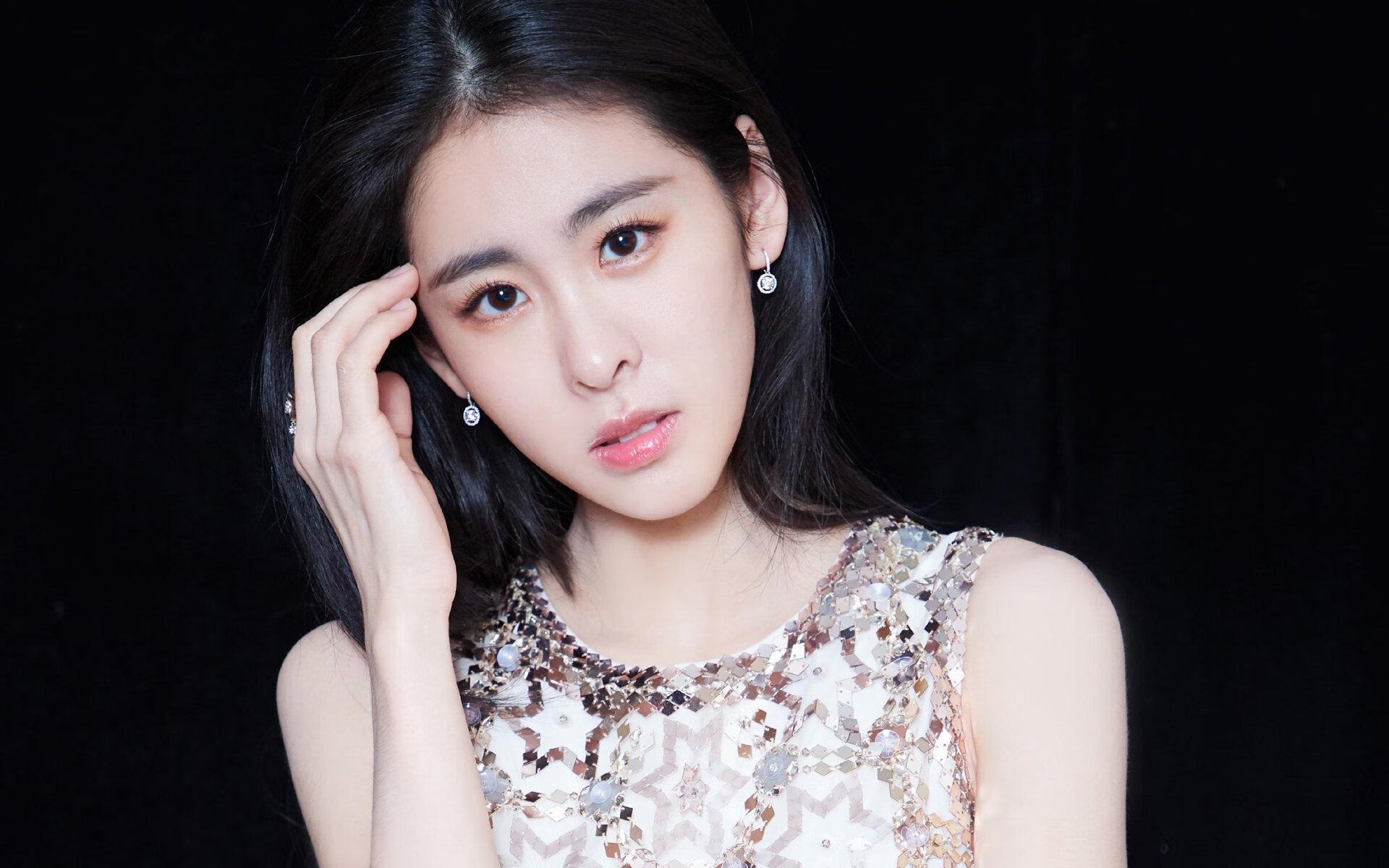 中场教科书,如何用模块化防守切割天才,并释放你的蒂亚戈