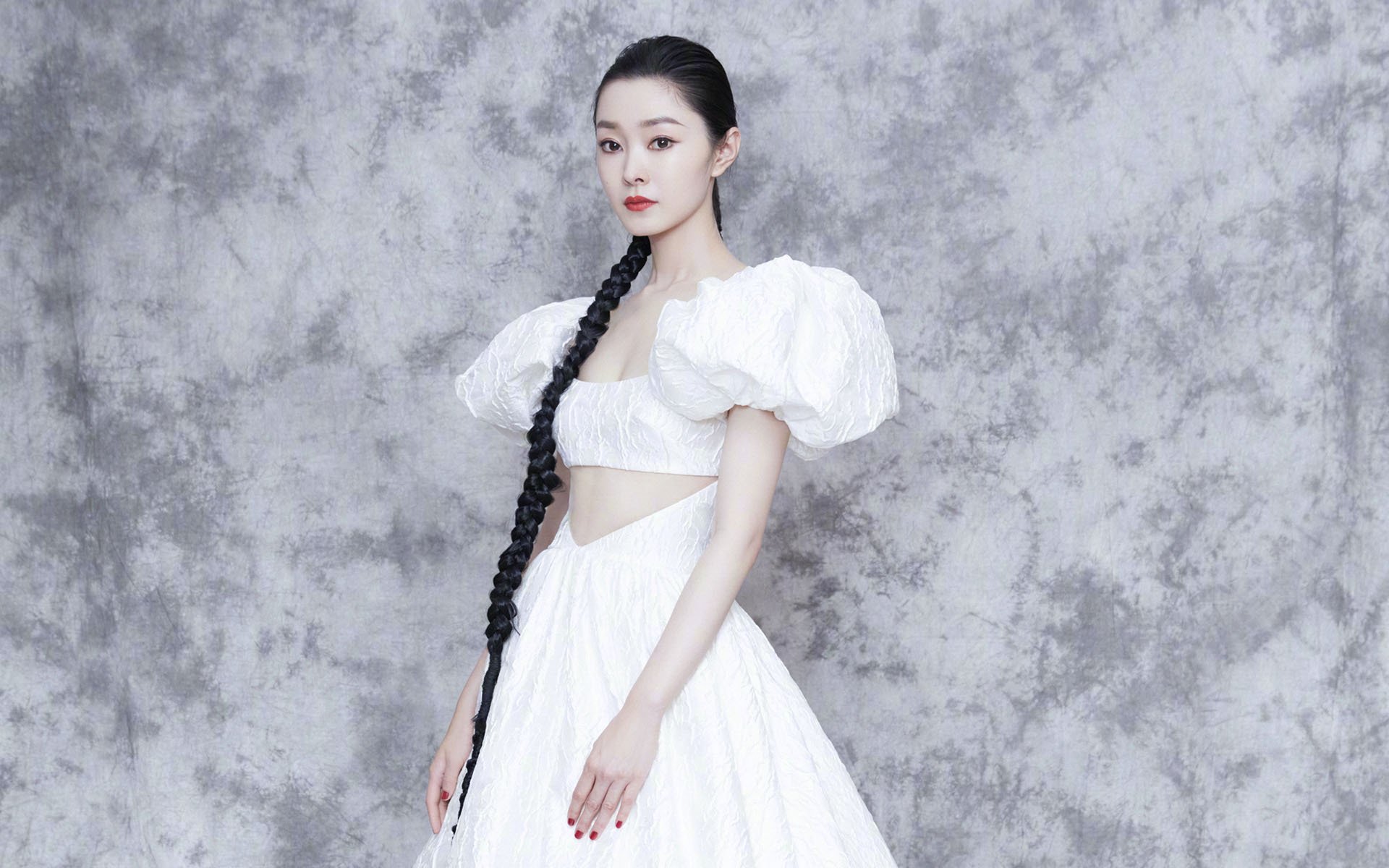 冰川之心逆袭巴黎之夜,素人伊萨克与冰岛神话的再临