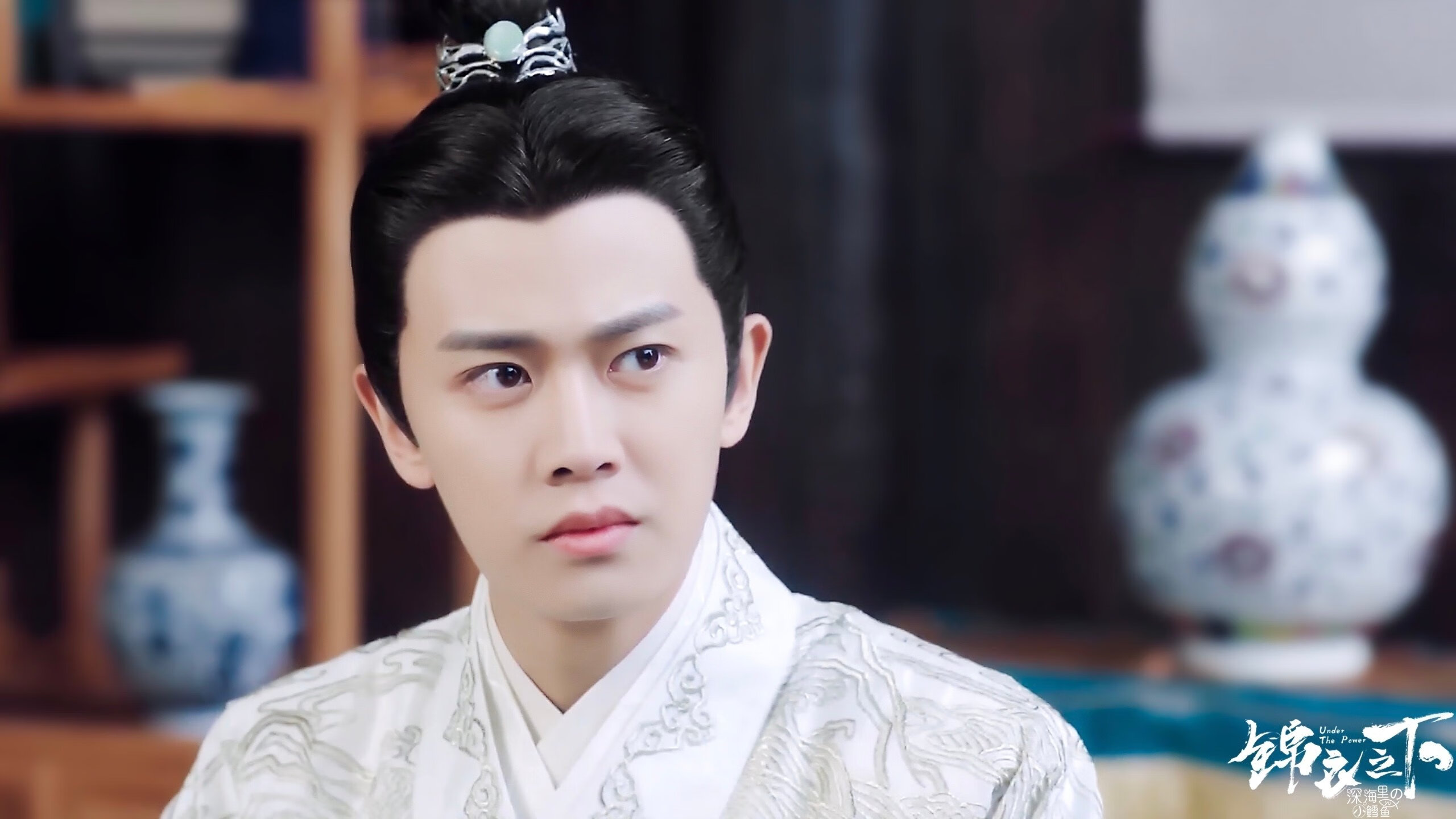 绿茵交响，巴黎节奏大师如何用战术赋格曲锁死拜仁，戈麦斯独奏接管年度焦点战