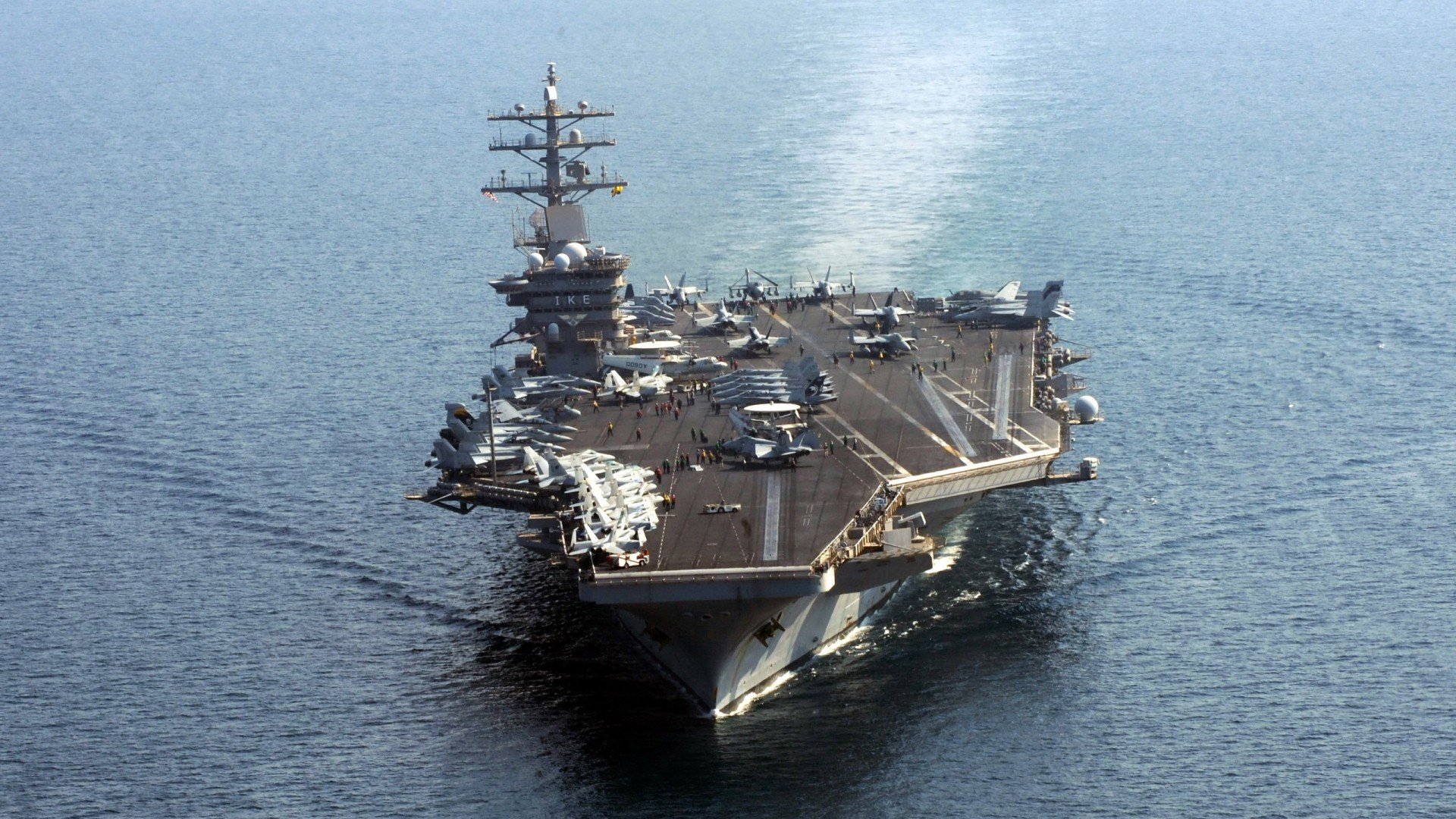 绿军降维打击!东部决赛生死战变教学局,老鹰提前一节缴械